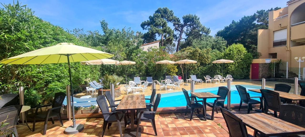 ארגלס-סור-מר Hotel Le Maritime מראה חיצוני תמונה