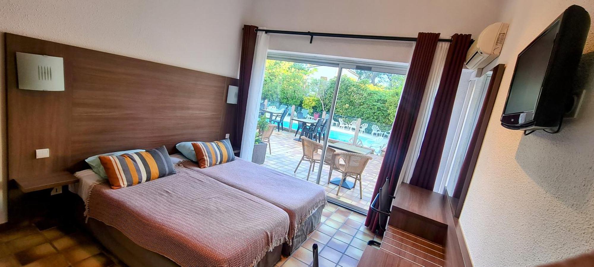 ארגלס-סור-מר Hotel Le Maritime חדר תמונה