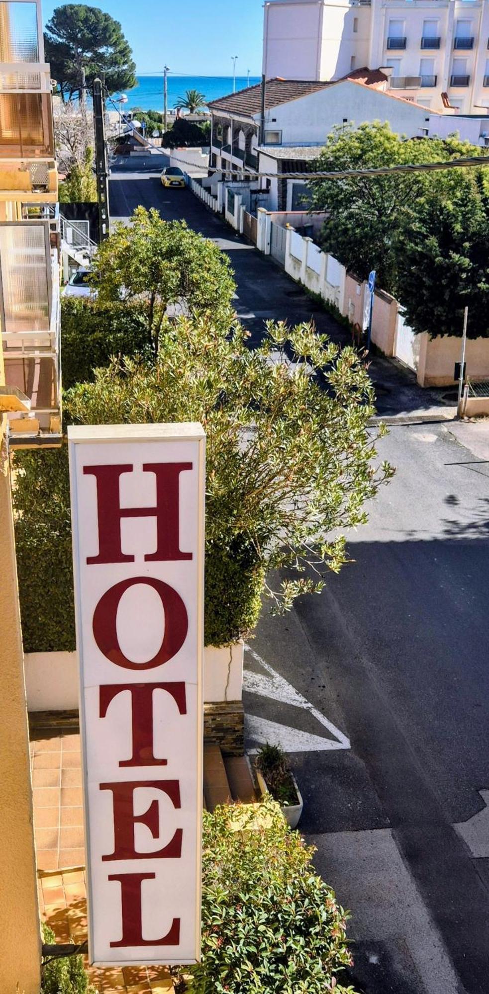 ארגלס-סור-מר Hotel Le Maritime מראה חיצוני תמונה