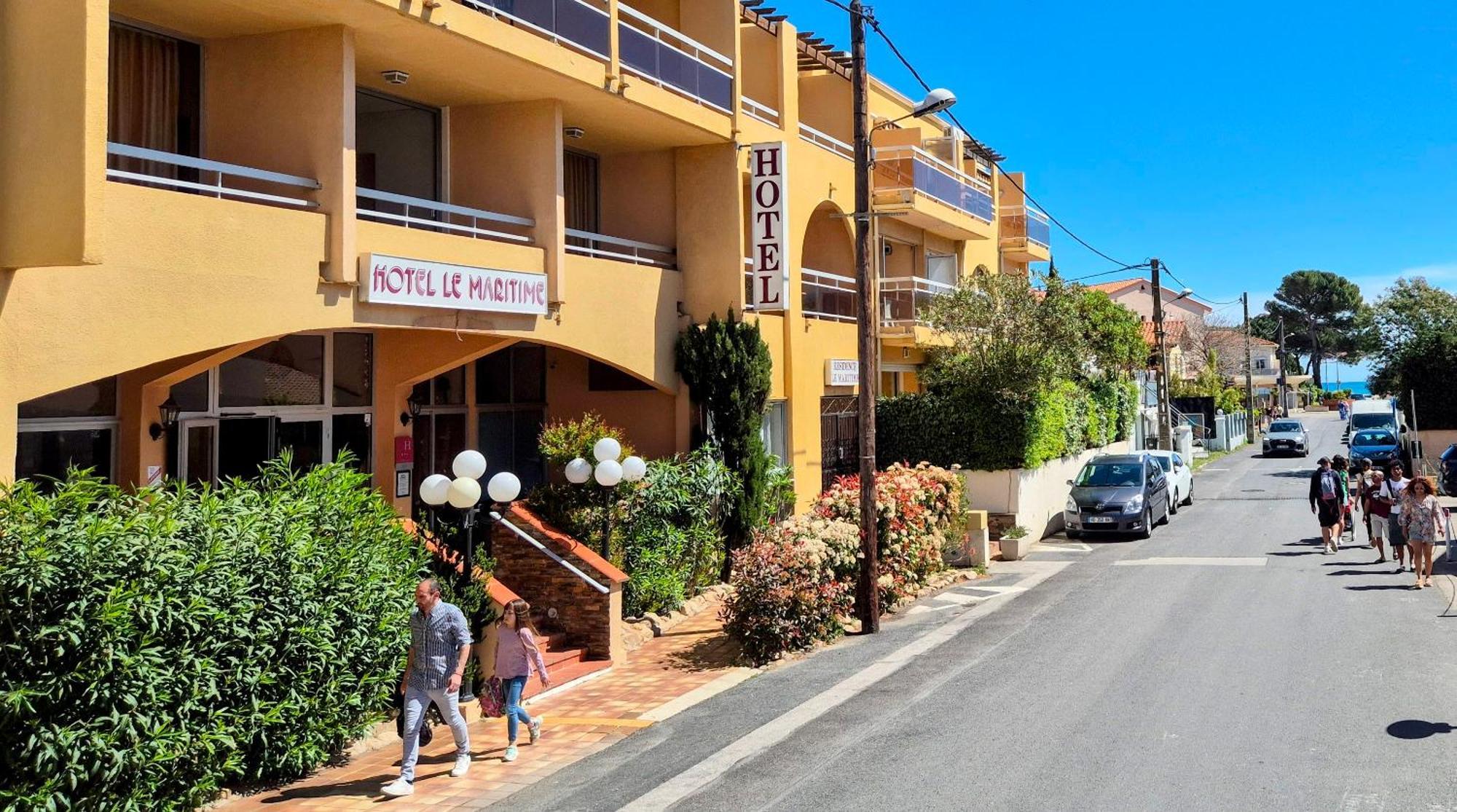 ארגלס-סור-מר Hotel Le Maritime מראה חיצוני תמונה
