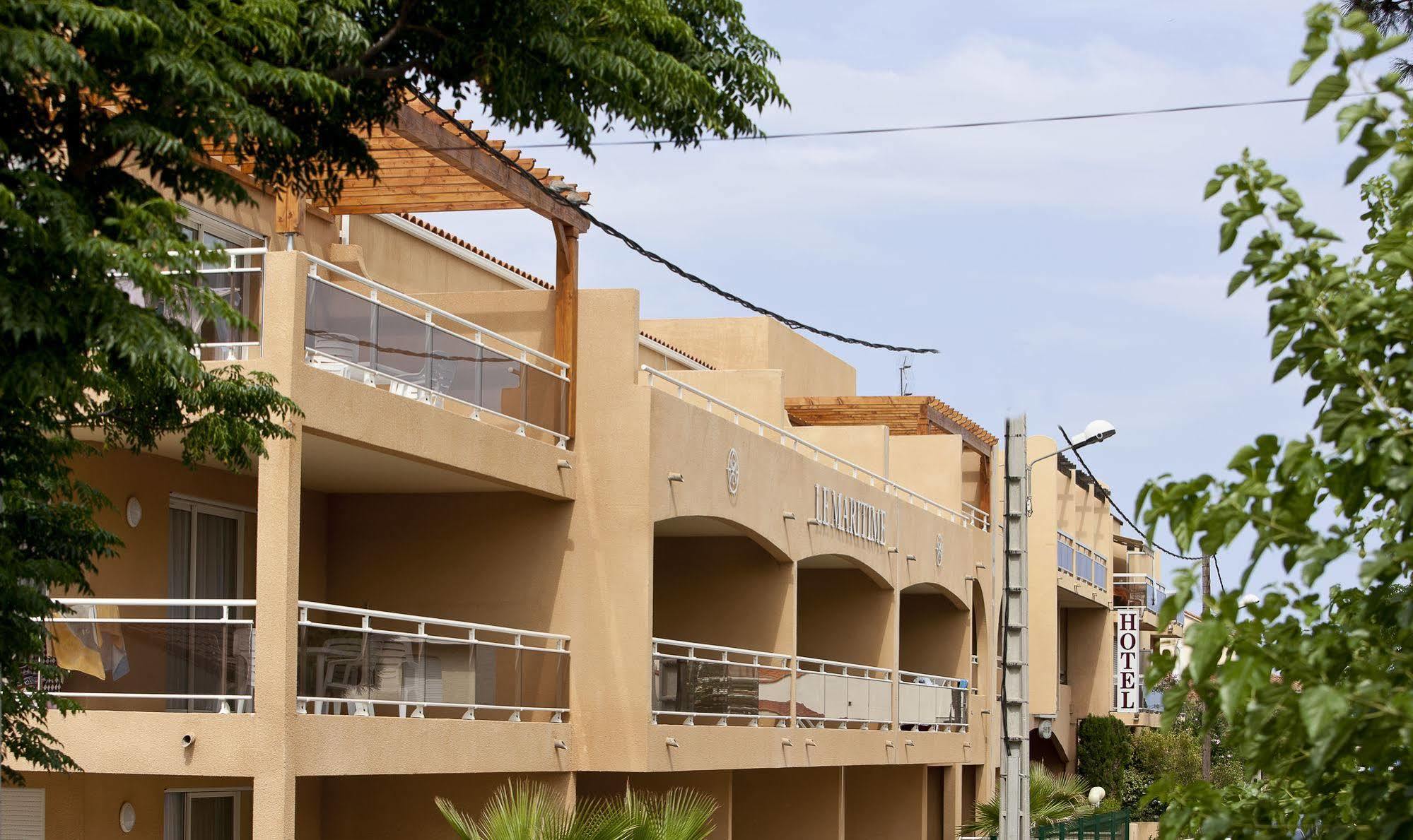 ארגלס-סור-מר Hotel Le Maritime מראה חיצוני תמונה